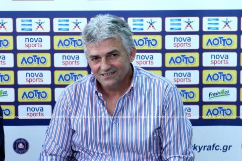 Τσιώλης: «Πιστεύω πολύ σ’ αυτή την ομάδα»!