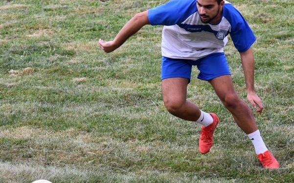 Και ο Άγγελος Γεωλδάσης στις Σιναράδες