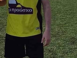 Πρόταση από Αυλιώτες και Φοίνικες στον Άκη Μπαλανίκα