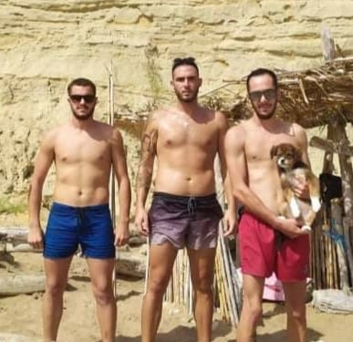 Ακόμη τρεις ανανεώσεις για την Αναγέννηση