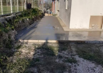 Αναβαθμίστηκαν τα αποδυτήρια και τα γραφεία του γηπέδου Πετριτή