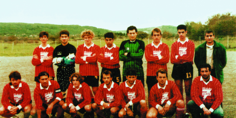 Πανηγυρίζουν τίτλο και άνοδο οι Λιαπάδες!