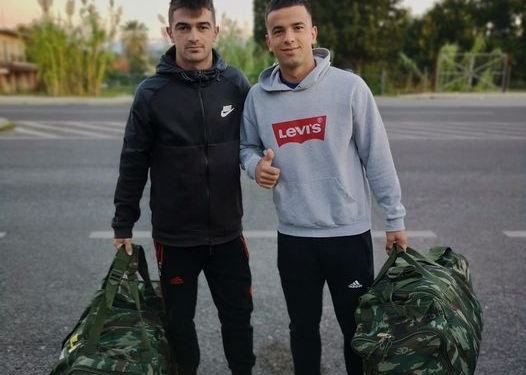 Στα χακί  και ο Εριόν Μπάρντι του Θιναλιακού