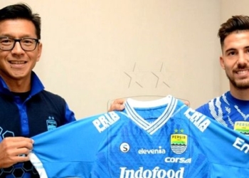 Στην  Persib Bandung  της Ινδονησίας ο Μπάουμαν!
