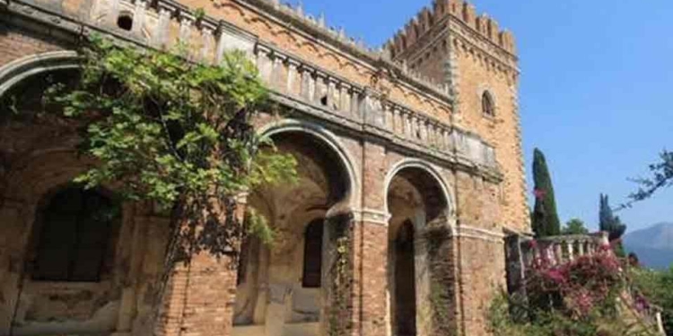 Ξεπουλήθηκε το ιστορικό Castello Bibelli στην Κέρκυρα και γίνεται ξενοδοχείο!