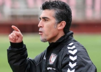 Ο Διγκόζης νέος προπονητής του ΑΟΚ Κέρκυρα