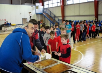Έκοψαν την πίτα τους οι Ακαδημίες της ΚΕ Φαίακας (16 ΦΩΤΟ)