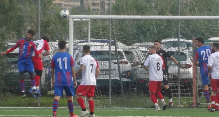 Με Φλαγκέ ο Πετριτής, 2-0 τον Όλυμπο