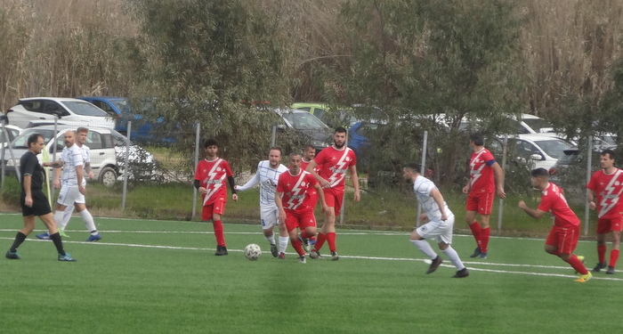 «Περίπατος» (5-0) του Μέγα Αλέξανδρου με Δραγωτινά