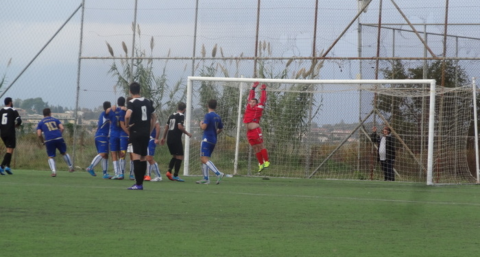 Φωτορεπορτάζ από το Μπενίτσες – Corfu FC 4-0 (1ο μέρος)