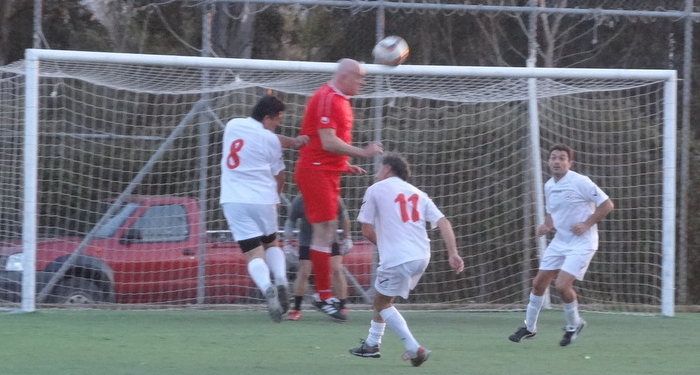 Φωτορεπορτάζ από το ΑΟ Κέρκυρα – ΑΕ Λευκίμμης 3-1 (Παλαίμαχοι) 3ο μέρος