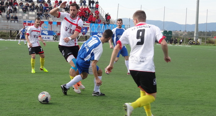 Φωτορεπορτάζ από το ΑΟ Σιναράδων – ΟΦΑΜ 0-0 (1ο μέρος)
