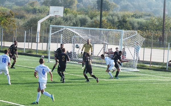 Φωτορεπορτάζ από το Αστέρας Πετριτή – Παξοί 0-1