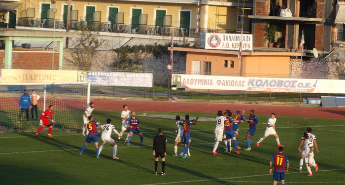 Δύσκολα ο ΑΟΚ 1-0 τον Παναιγιάλειο, στο “-1” από την κορυφή
