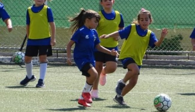 Και τμήμα κοριτσιών στην Ακαδημία του Θιναλιακού
