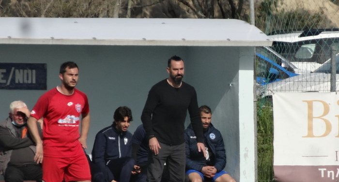 Μια… ανάσα από τον ΑΟ Φοίνικες ο προπονητής Γ. Καλούδης
