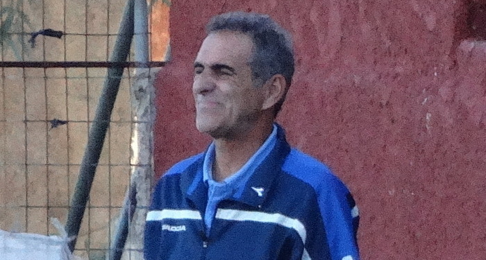 ΝΙΚΟΣ ΚΑΜΜΕΝΟΣ