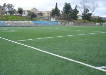 Δυναμιτάκια, πέτρες, “ντου” και κόκκινες!