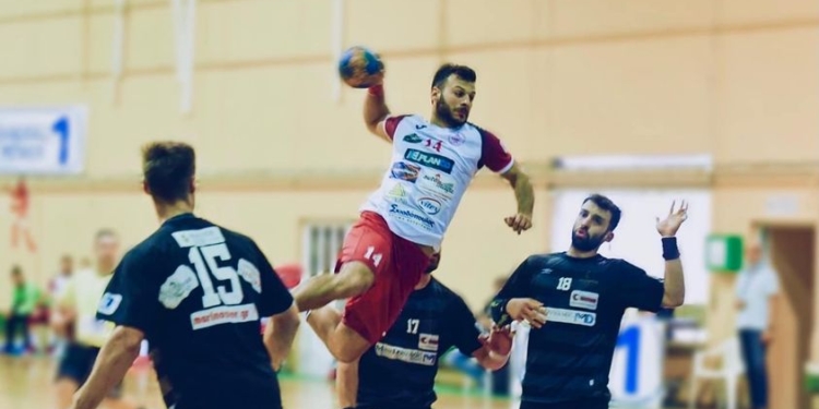 ΧΑΝΤΜΠΟΛ: «Κράτησε» και τον Αντώνη Κόντη ο Φαίακας
