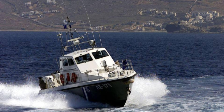 Προσπάθησαν να φύγουν παράνομα από Κέρκυρα για Ιταλία…αλλά συνελήφθησαν και βρέθηκαν θετικοί στον ιό!