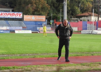 Σπανός :« Είμαι  δυσαρεστημένος από την εμφάνιση του πρώτου ημιχρόνου»!