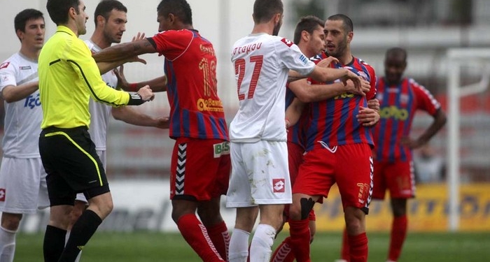 Το… καραβάκι “πνίγηκε” στη Βέροια!