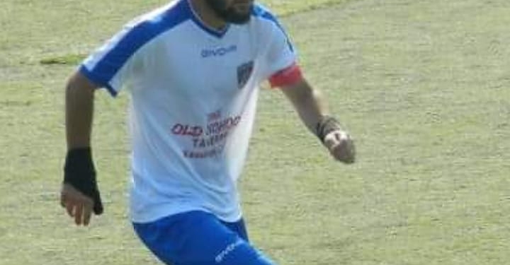 Τα μικρά μυστικά του Βασίλη Βλάχου