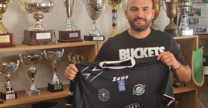 Και επίσημα «Αργυραδίτης» ο Χριστόφορος Αρμενιάκος