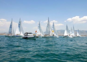 ΙΣΤΙΟΠΛΟΪΑ: Άνοιξαν πανιά τα σκάφη της Κέρκυρας