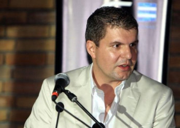 “Κόκκινο πανί” για τους φιλάθλους ο Λυράκης!