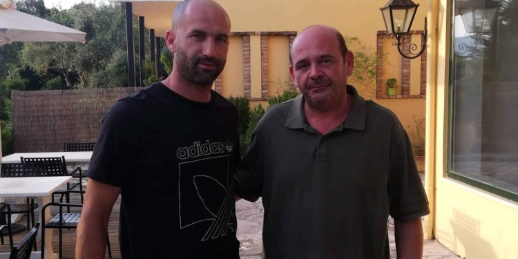 Κάτοικοι Άνω Κορακιάνας παραμένουν οι  Πετρόγιαννης &  Γκουτζαμάνης