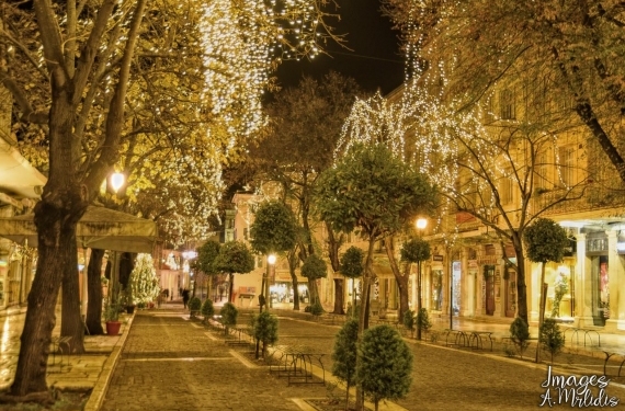 Το έθιμο της κολόνιας – Η κρεμμύδα και το ρόδι