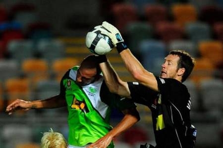 Ο Φαν Στράταν από το… μικροσκόπιο του Μπάντοβιτς