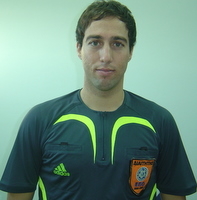 ΚΩΣΤΑΣ ΤΟΜΠΡΟΣ: Το ανερχόμενο αστέρι της διαιτησίας!