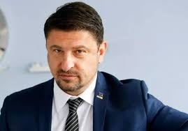 Ν. Χαρδαλιάς: Απαγορεύονται μουσική και ποτά σε καφε-μπαρ