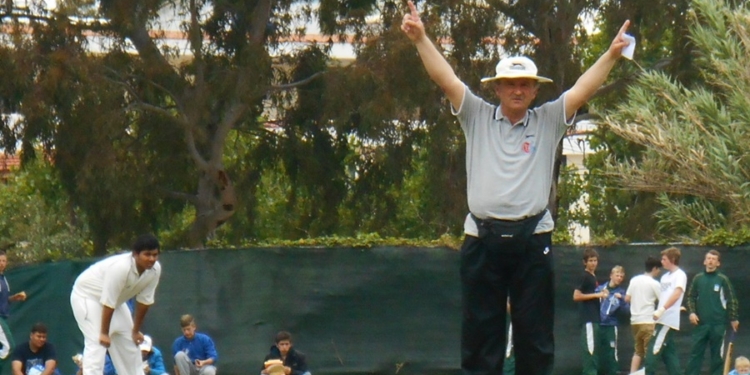 ΚΡΙΚΕΤ: Στο Παγκόσμιο Πρωτάθλημα Κ19 ο διαιτητής Γιάννης Αυθίνος