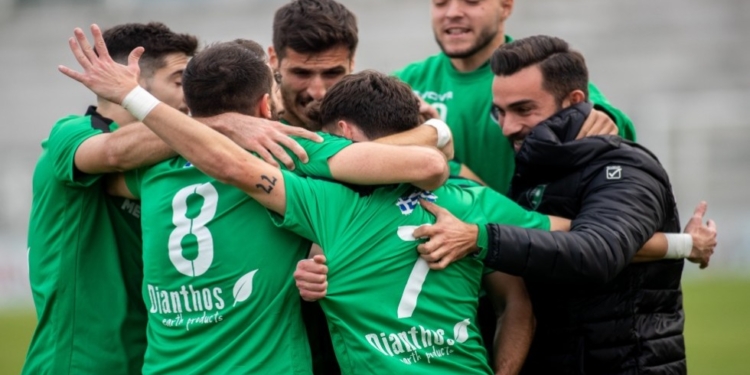 Ανέβηκε στην  Super League 2 ο Μακεδονικός, αλλά θα περιμένει!
