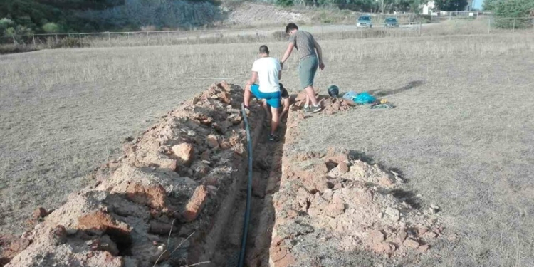 «Πυρετώδεις» εργασίες στο γήπεδο των Καστελλάνων Μέσης!
