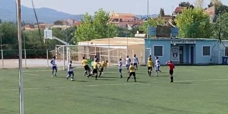 Παξινοί «κουρσάροι» στις Καρουσάδες!