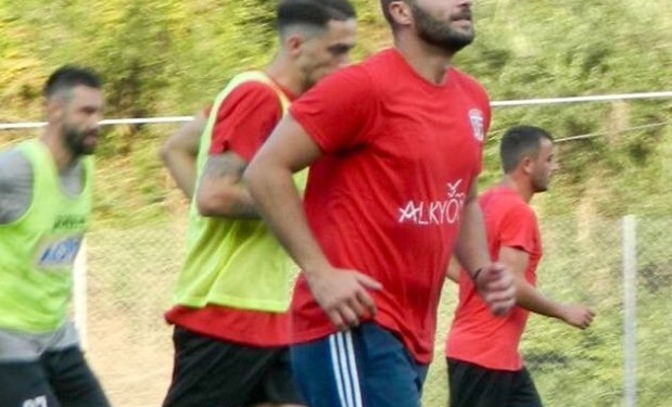 Φόβοι για ρήξη χιαστών του Παπανώτα στους Αυλιώτες