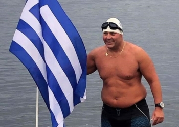 Όγδοος ο Θεοδόσης στο ice swimming της Πολωνίας