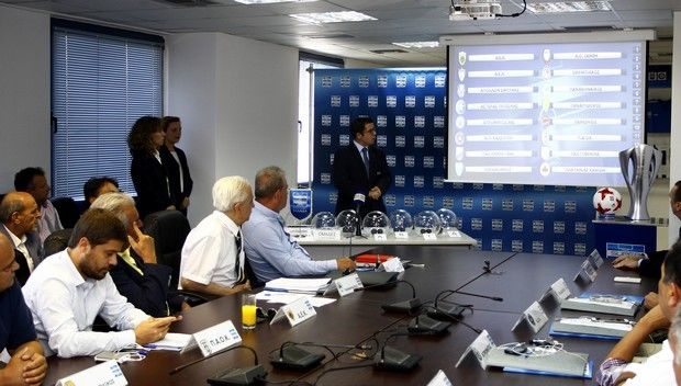Το πρόγραμμα της Super League