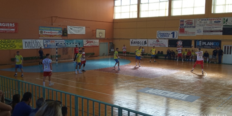 ΧΑΝΤΜΠΟΛ: Με το… δεξί  ο Φαίακας, 25-20 τον Άρη Νίκαιας.