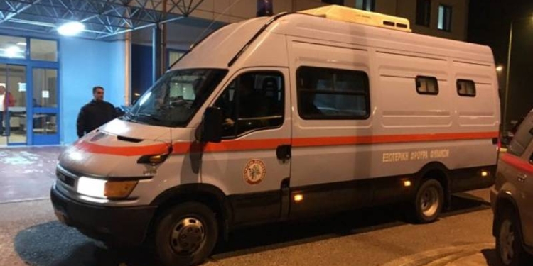 Προσπάθεια κρατούμενου να αυτοκτονήσει με ξυράφι!