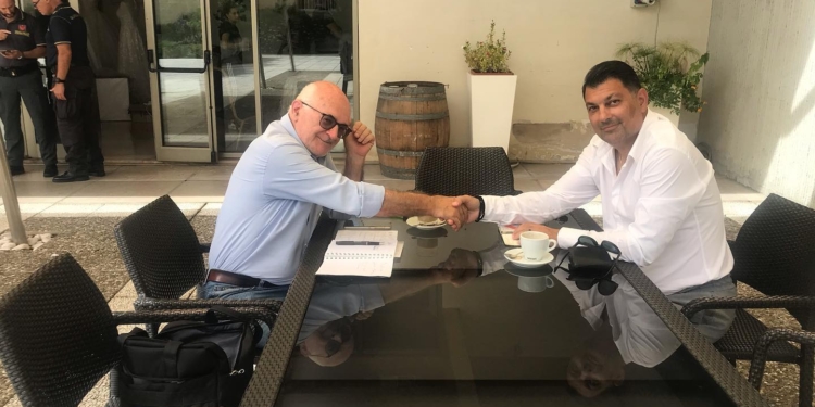 καρπατσελης