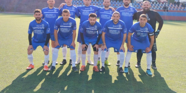 φωτο αε φαιάκων