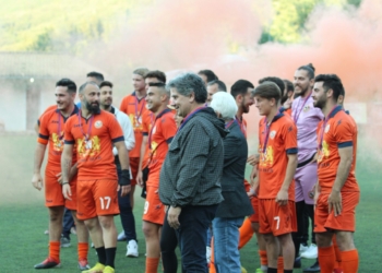 ΘΙΝΑΛΙΑΚΟΣ
