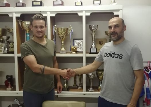 κωστας γραικος