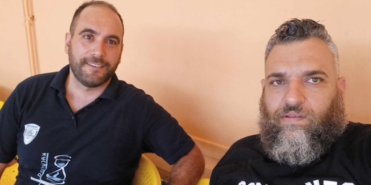 μακρης