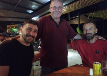 σιμος φωτεινος